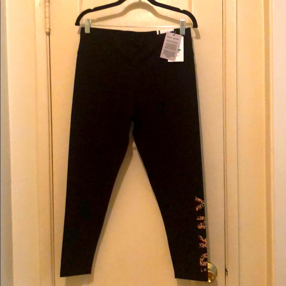 DKNY sport leggins